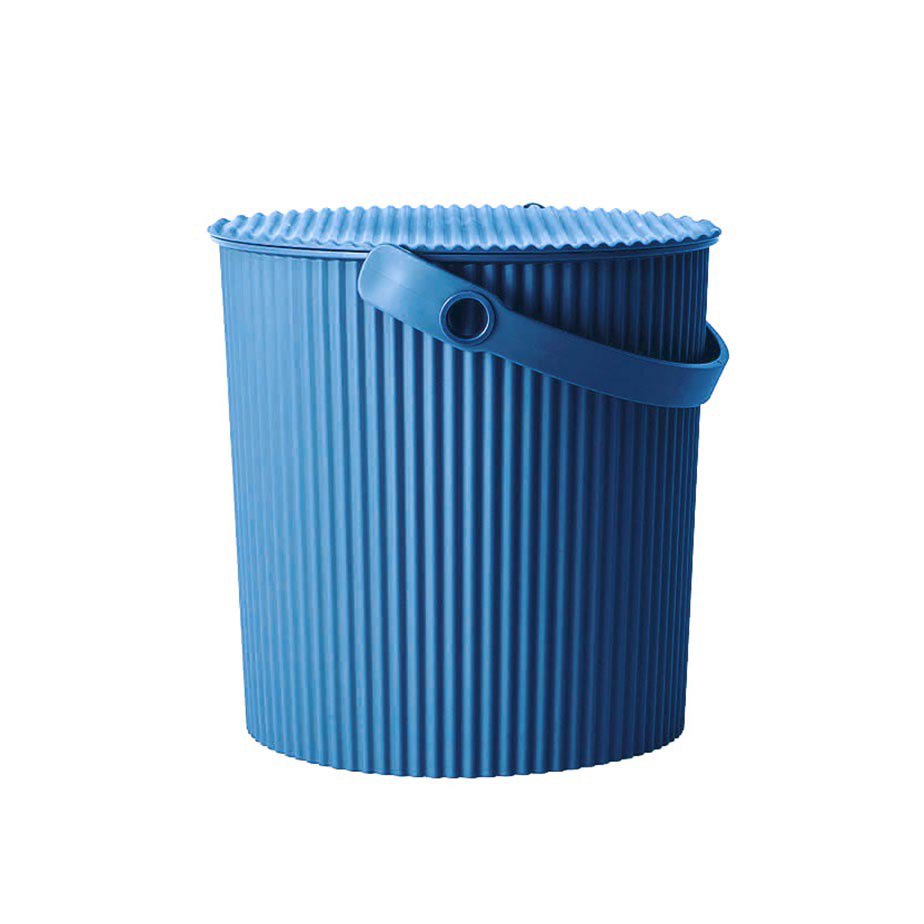 blue bucket